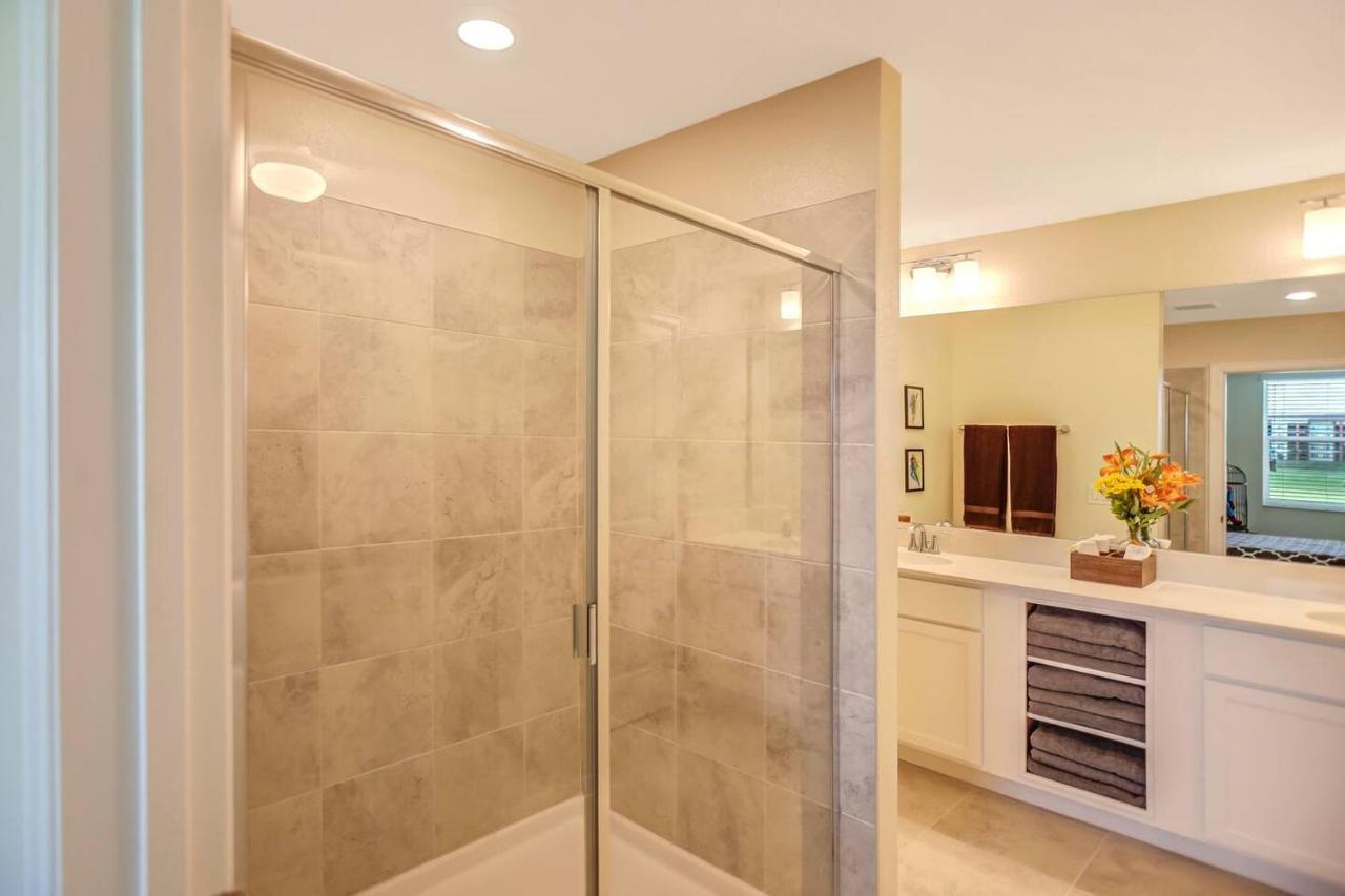 H - New 2 Bedroom Condo - 5 Miles To Disney - Free Water Park 키시미 외부 사진